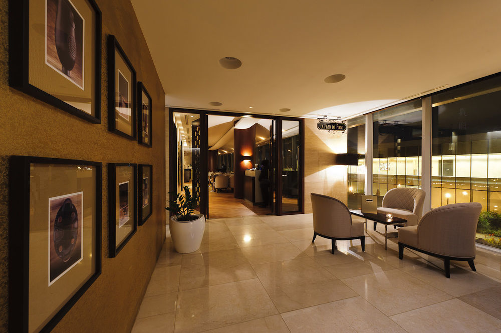 De Convencoes De Talatona Hotel Luanda Luaran gambar