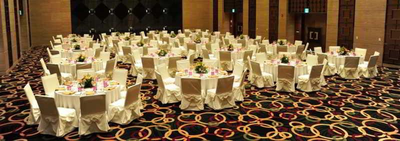 De Convencoes De Talatona Hotel Luanda Luaran gambar