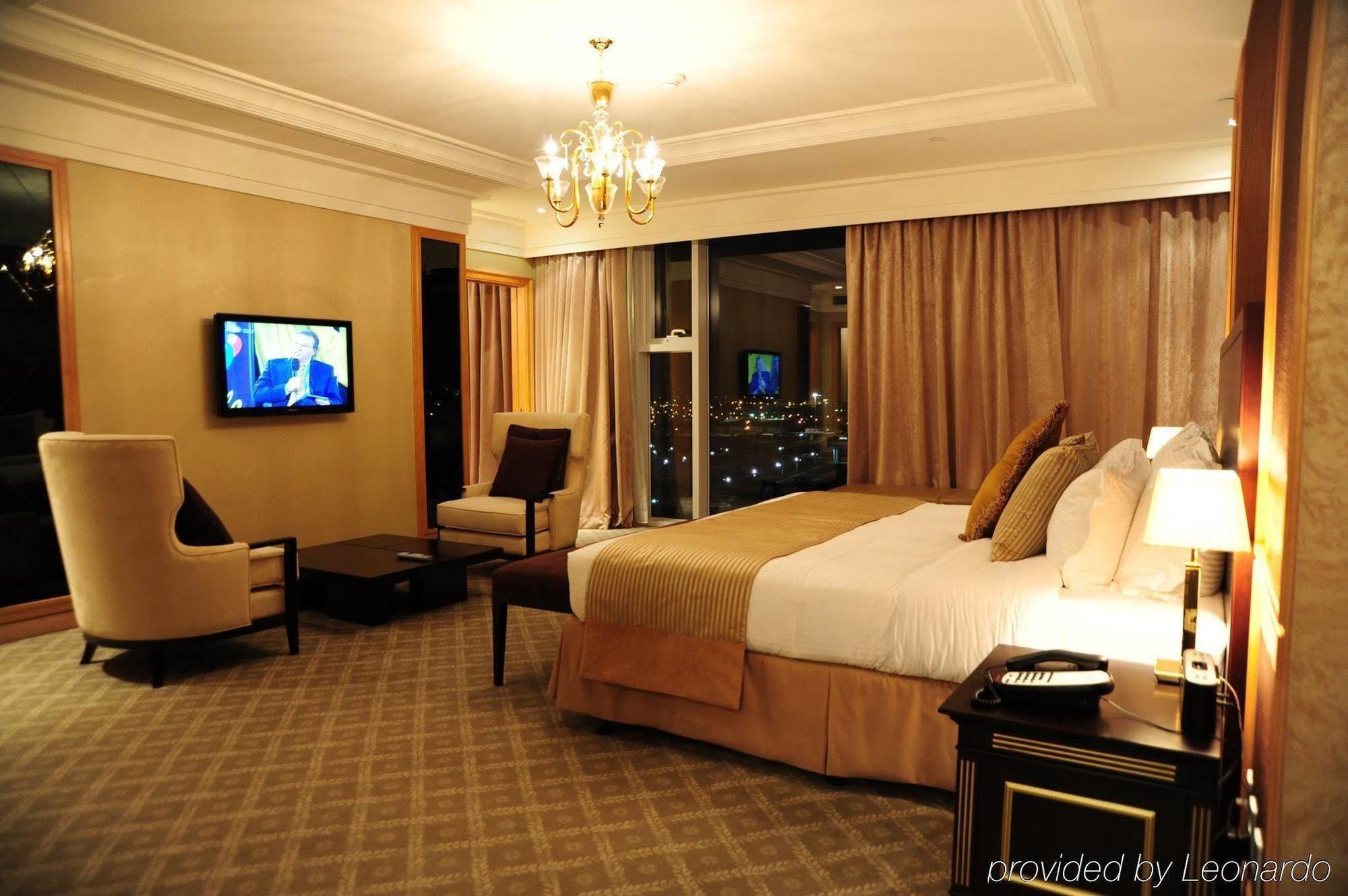 De Convencoes De Talatona Hotel Luanda Bilik gambar