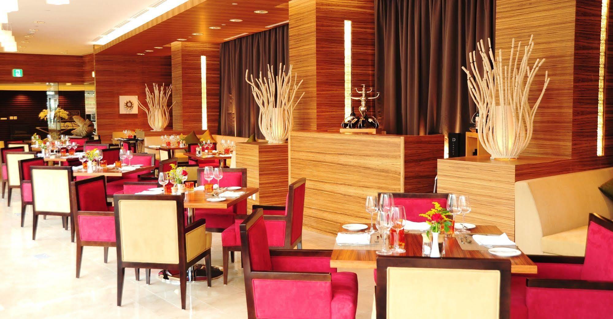 De Convencoes De Talatona Hotel Luanda Luaran gambar