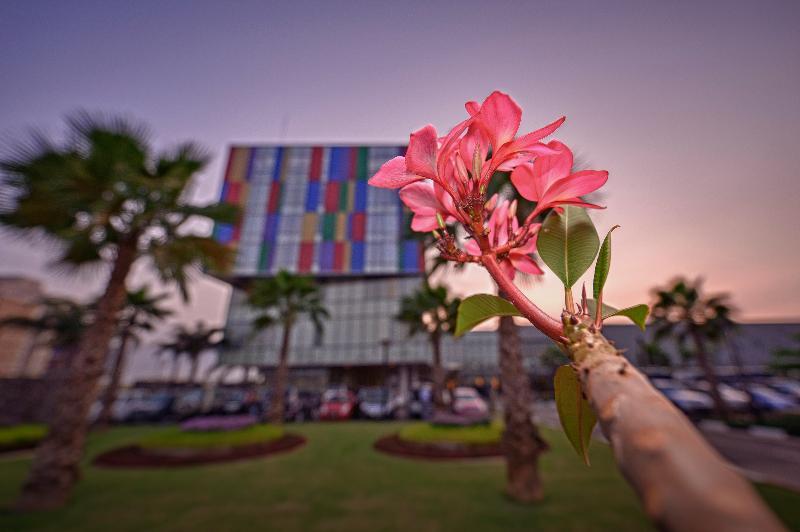 De Convencoes De Talatona Hotel Luanda Luaran gambar