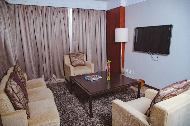 De Convencoes De Talatona Hotel Luanda Luaran gambar