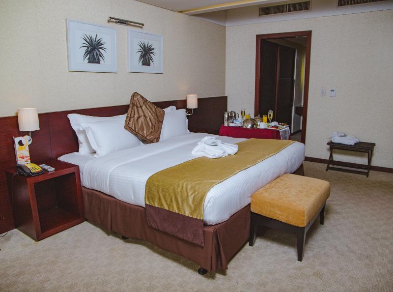 De Convencoes De Talatona Hotel Luanda Luaran gambar
